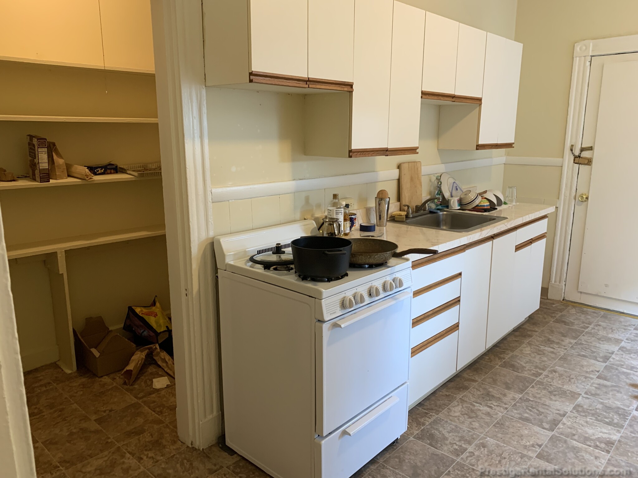 1128 Commonwealth Ave, Allston