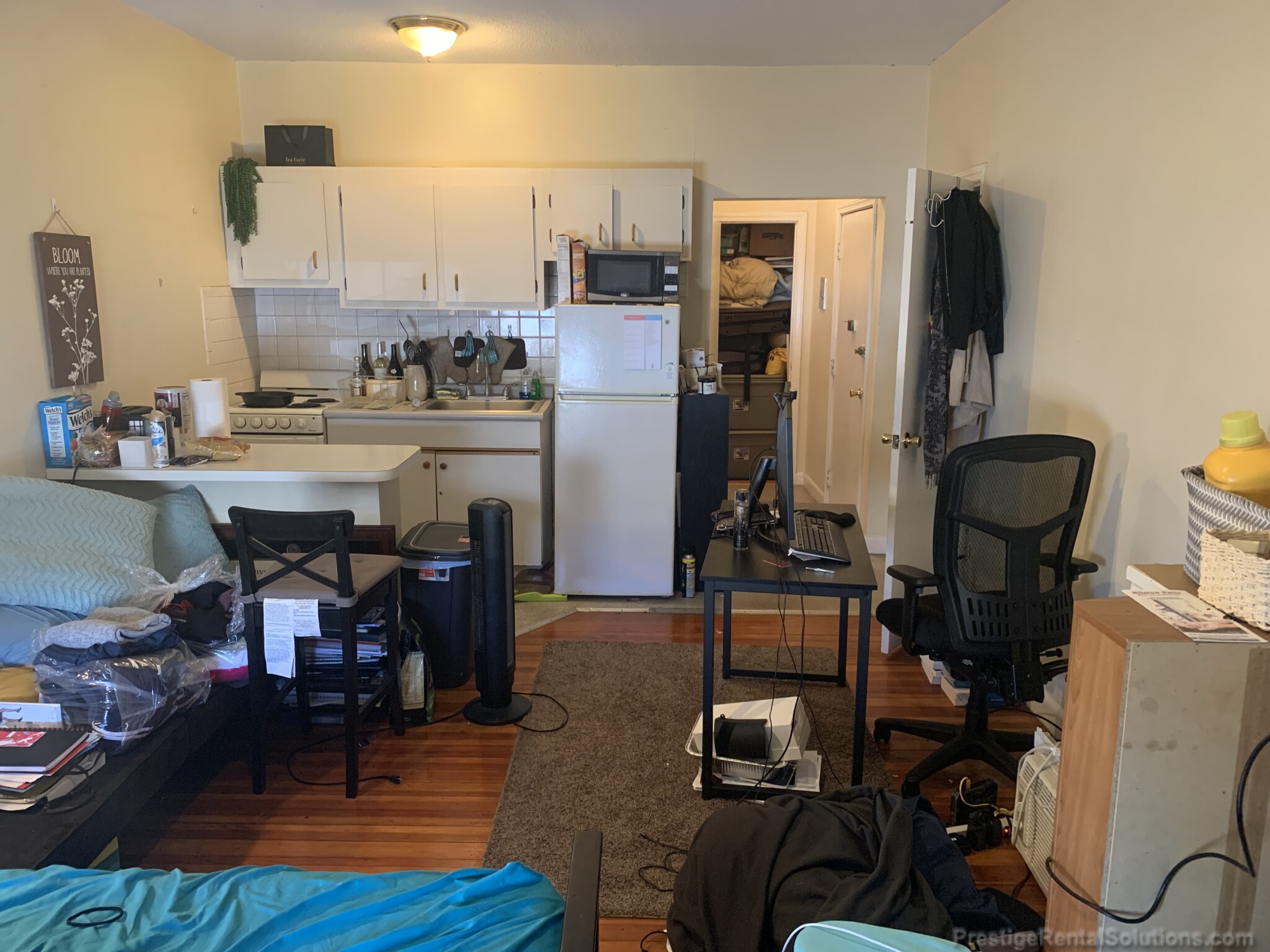 1132 Commonwealth Ave, Allston