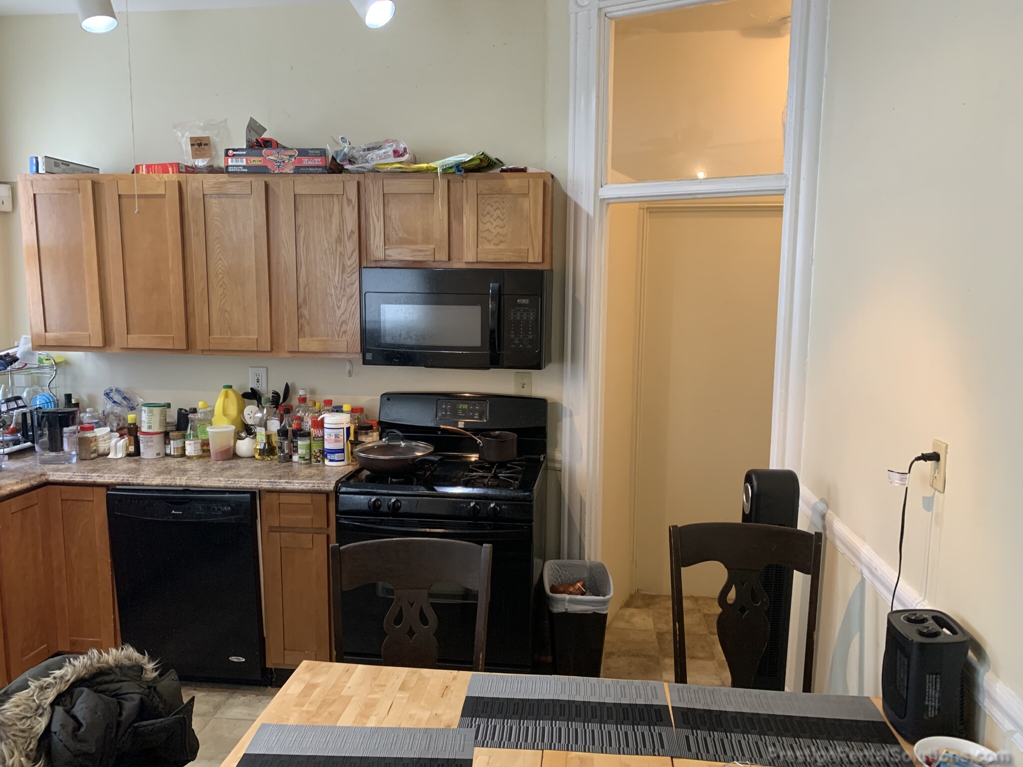 19 Braemore Rd, Brighton