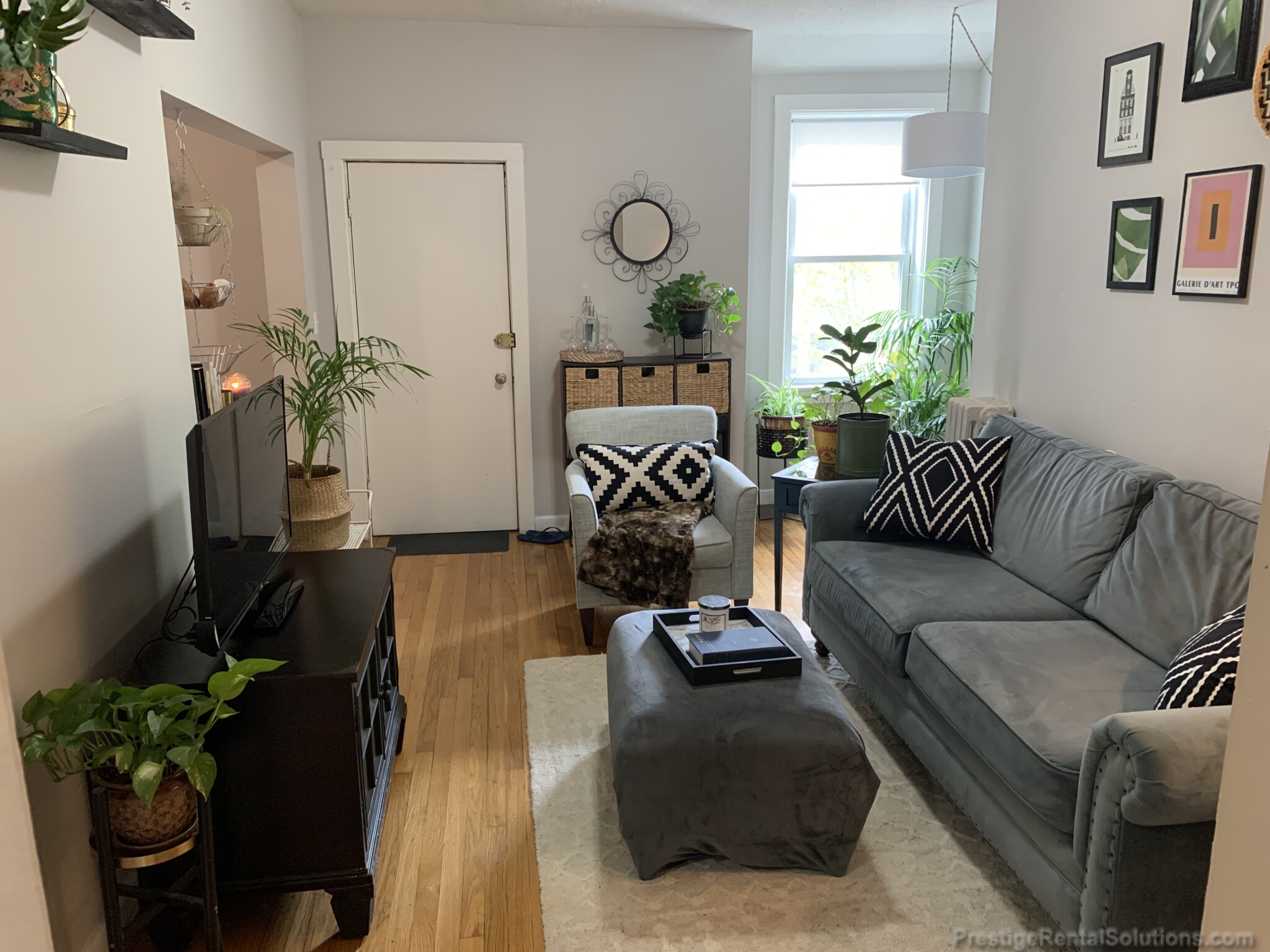 23 Maple St, Watertown