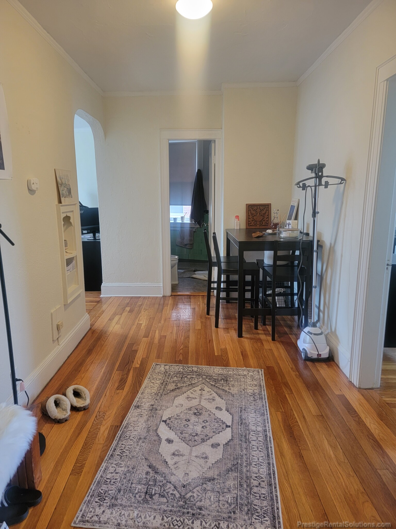 2045 Commonwealth Ave, Brighton