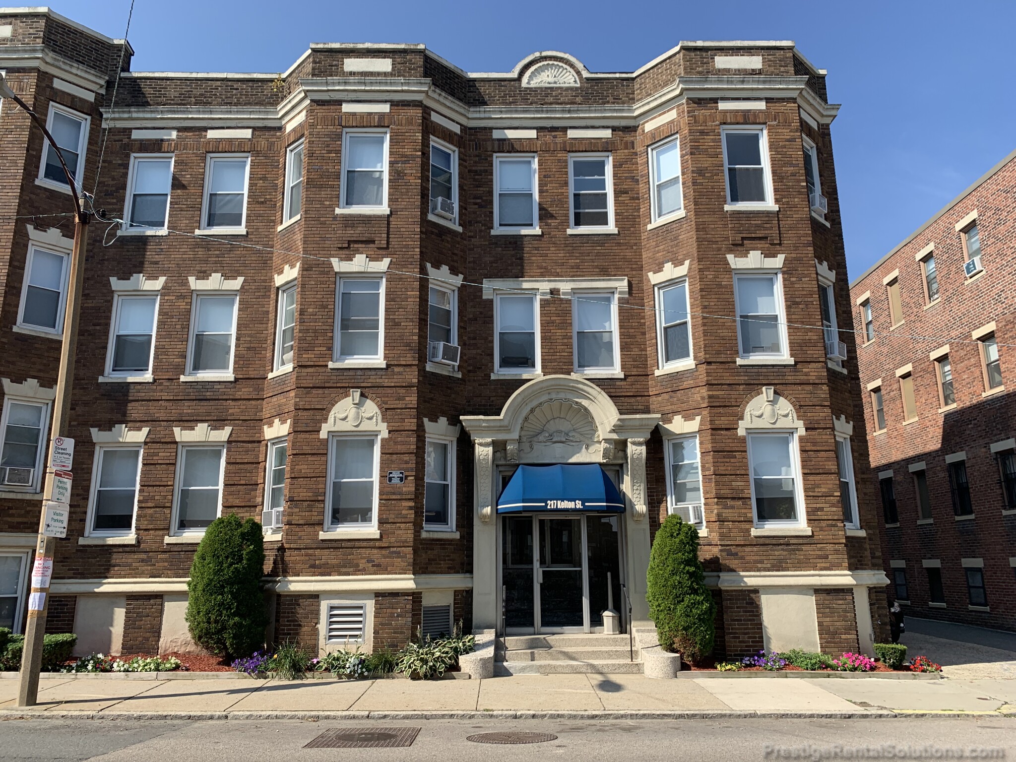 217 Kelton St, Allston