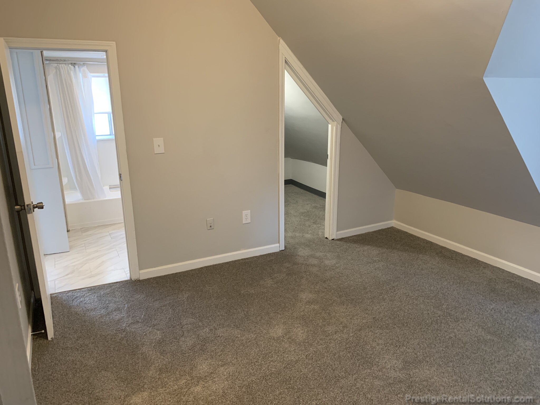 21 Linden St, Allston