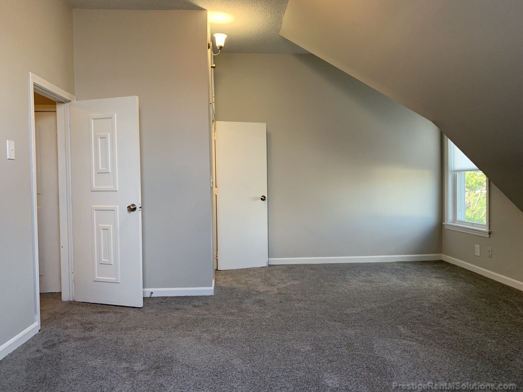 21 Linden St, Allston