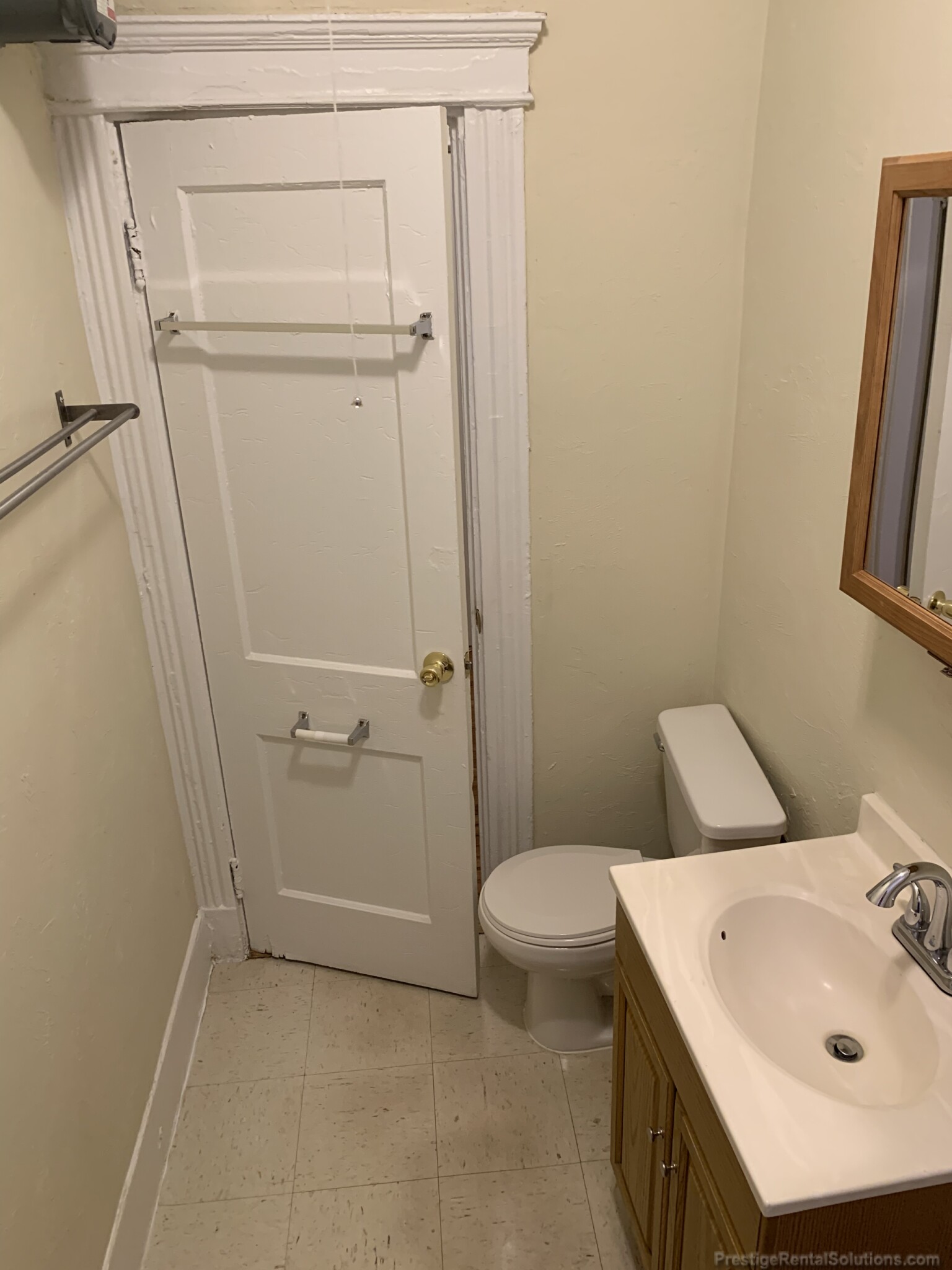 11 Royce Rd, Allston