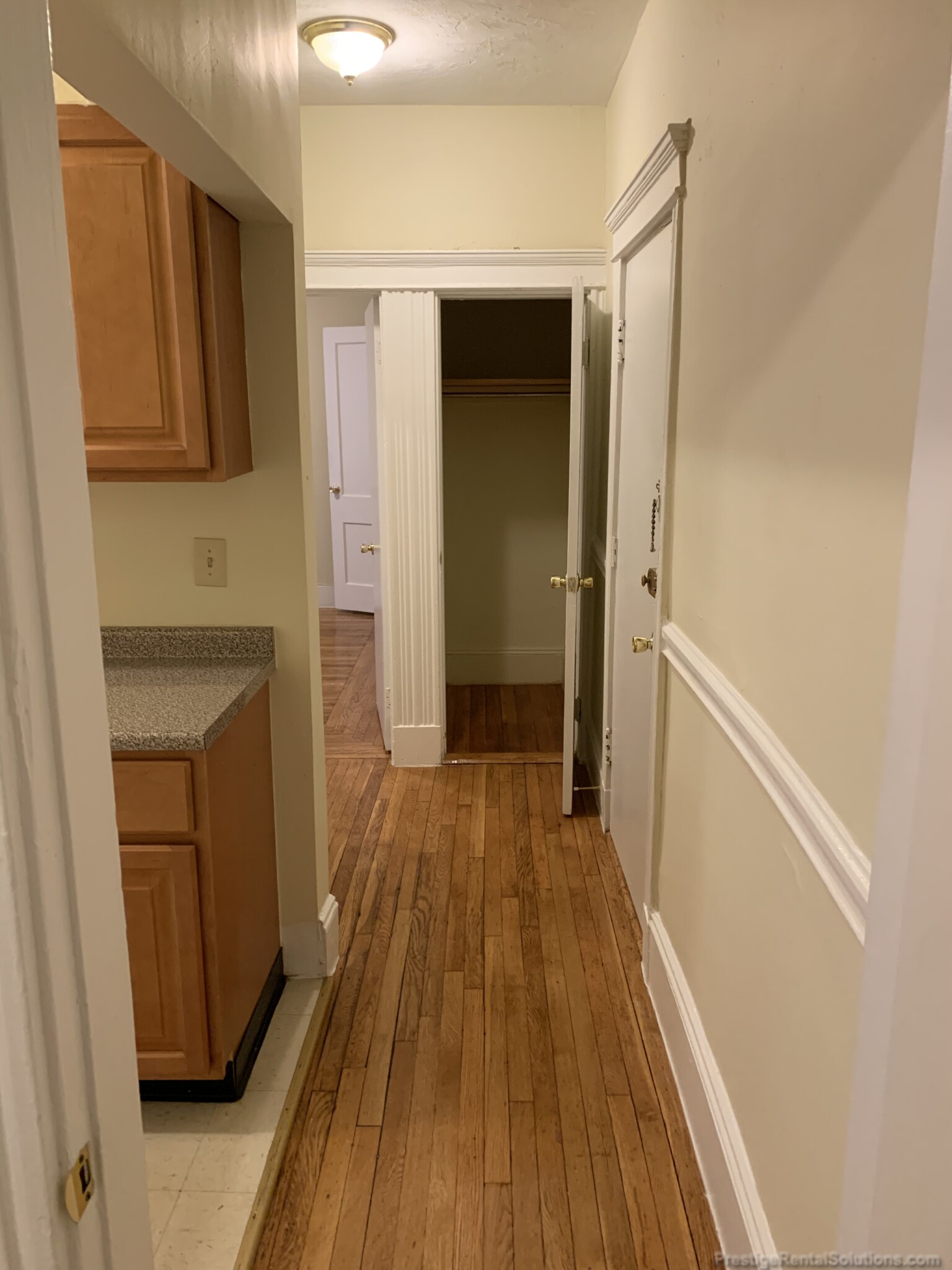 11 Royce Rd, Allston