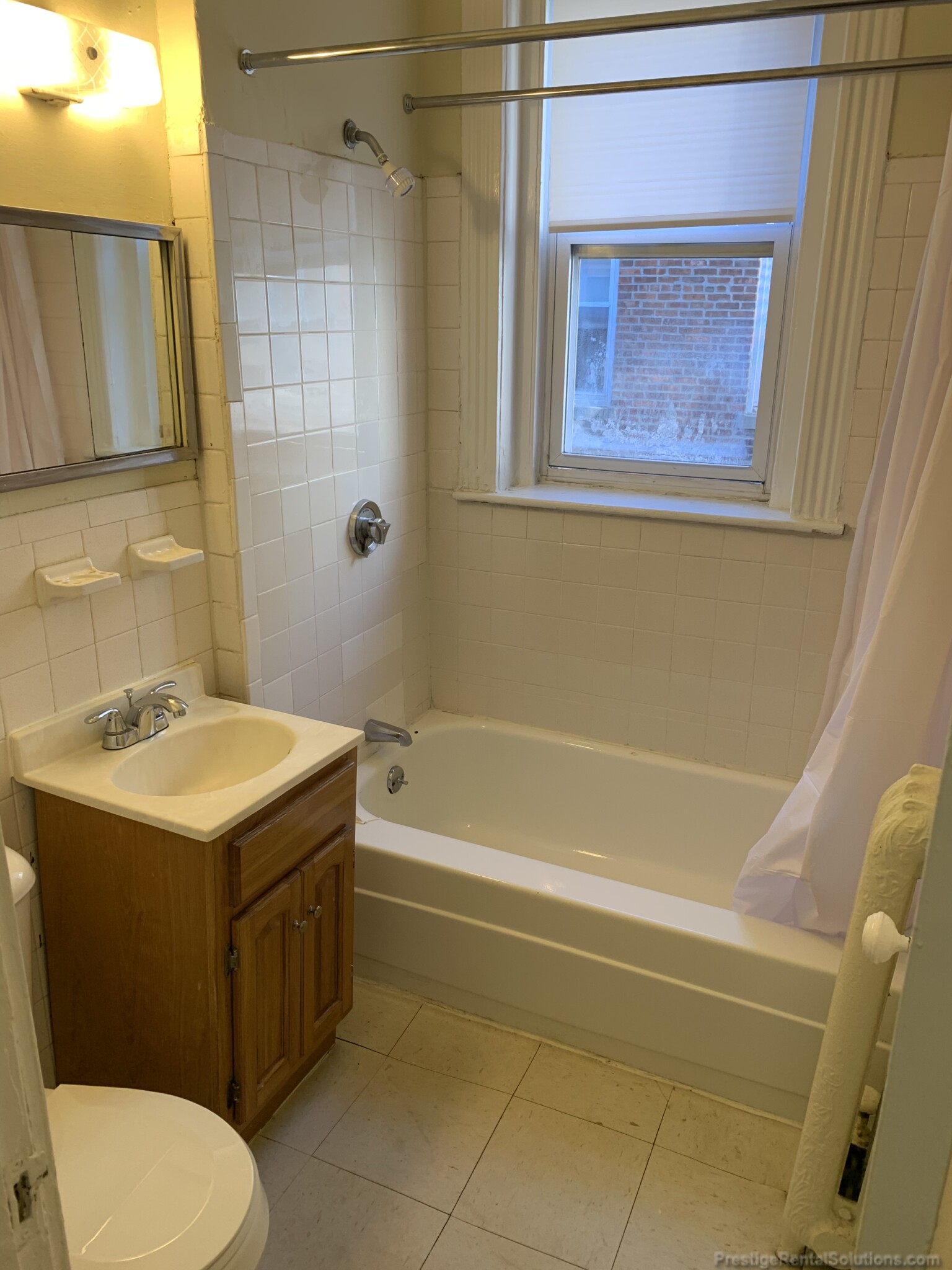 35 Gardner St, Allston