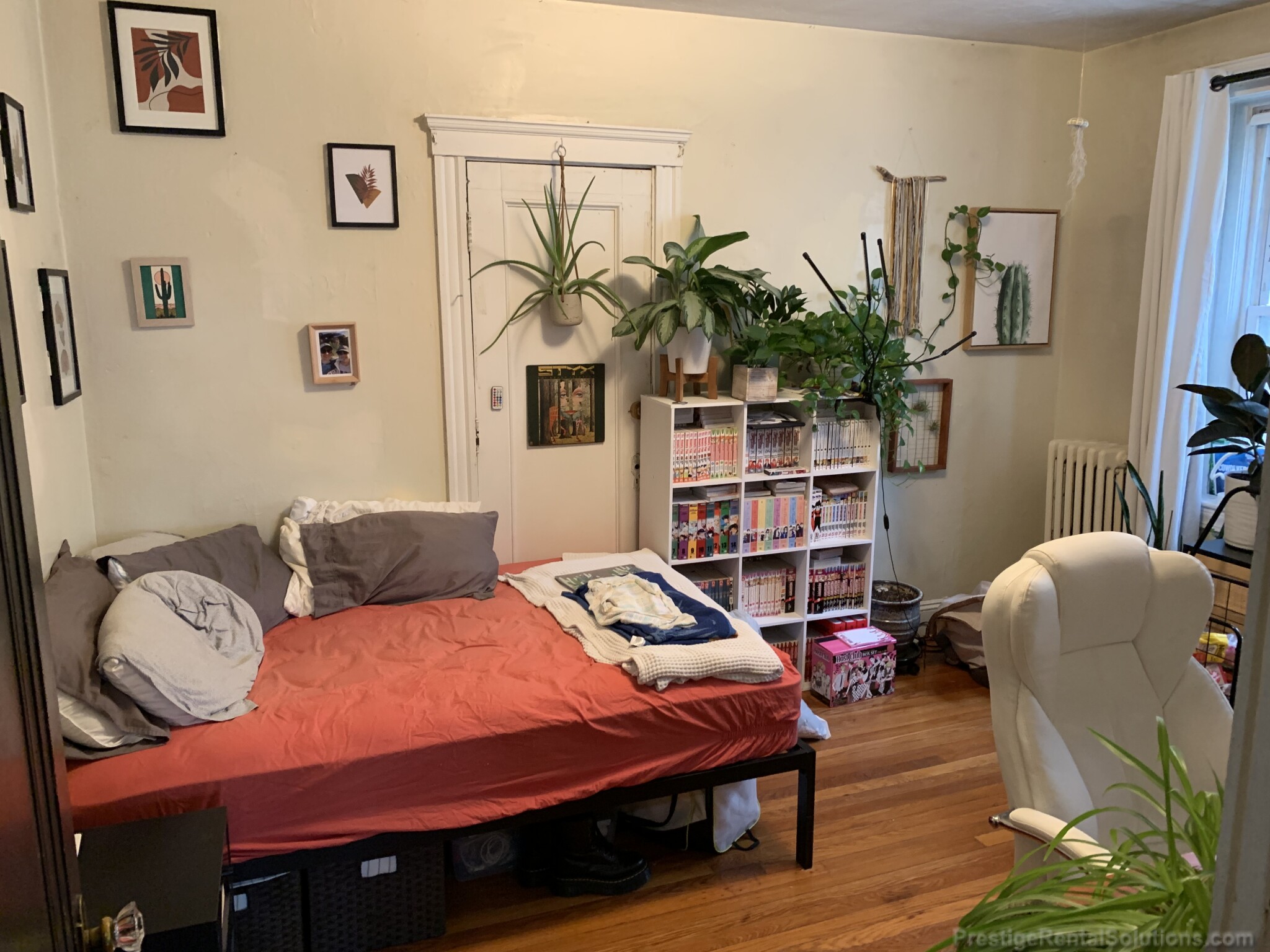 43 Linden St, Allston