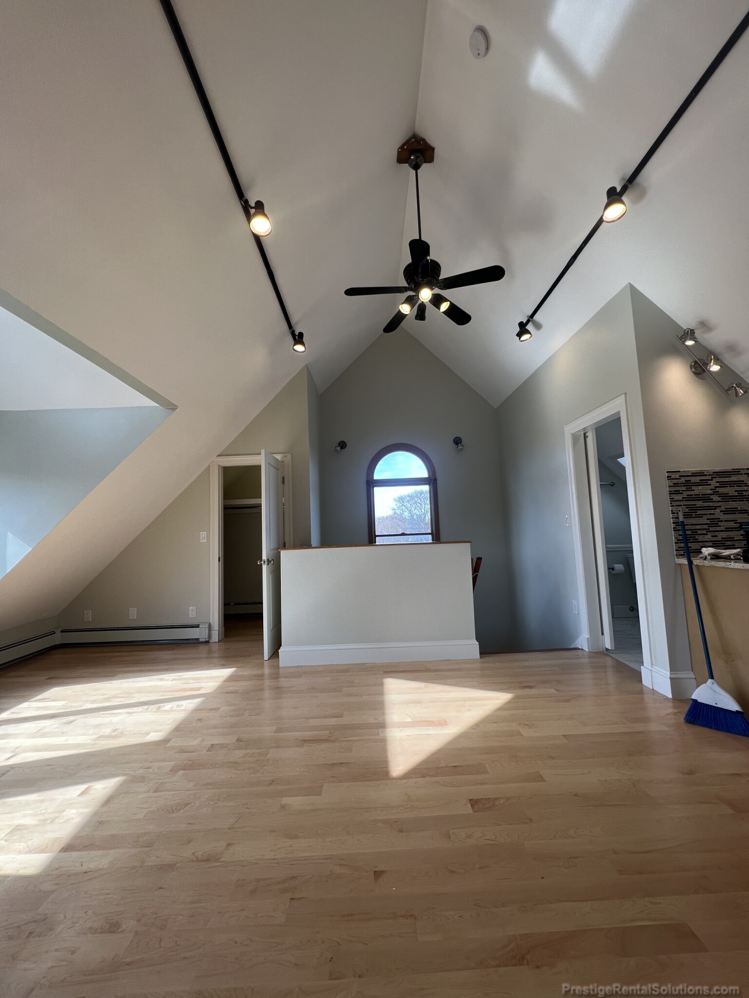 316 North Harvard St, Allston