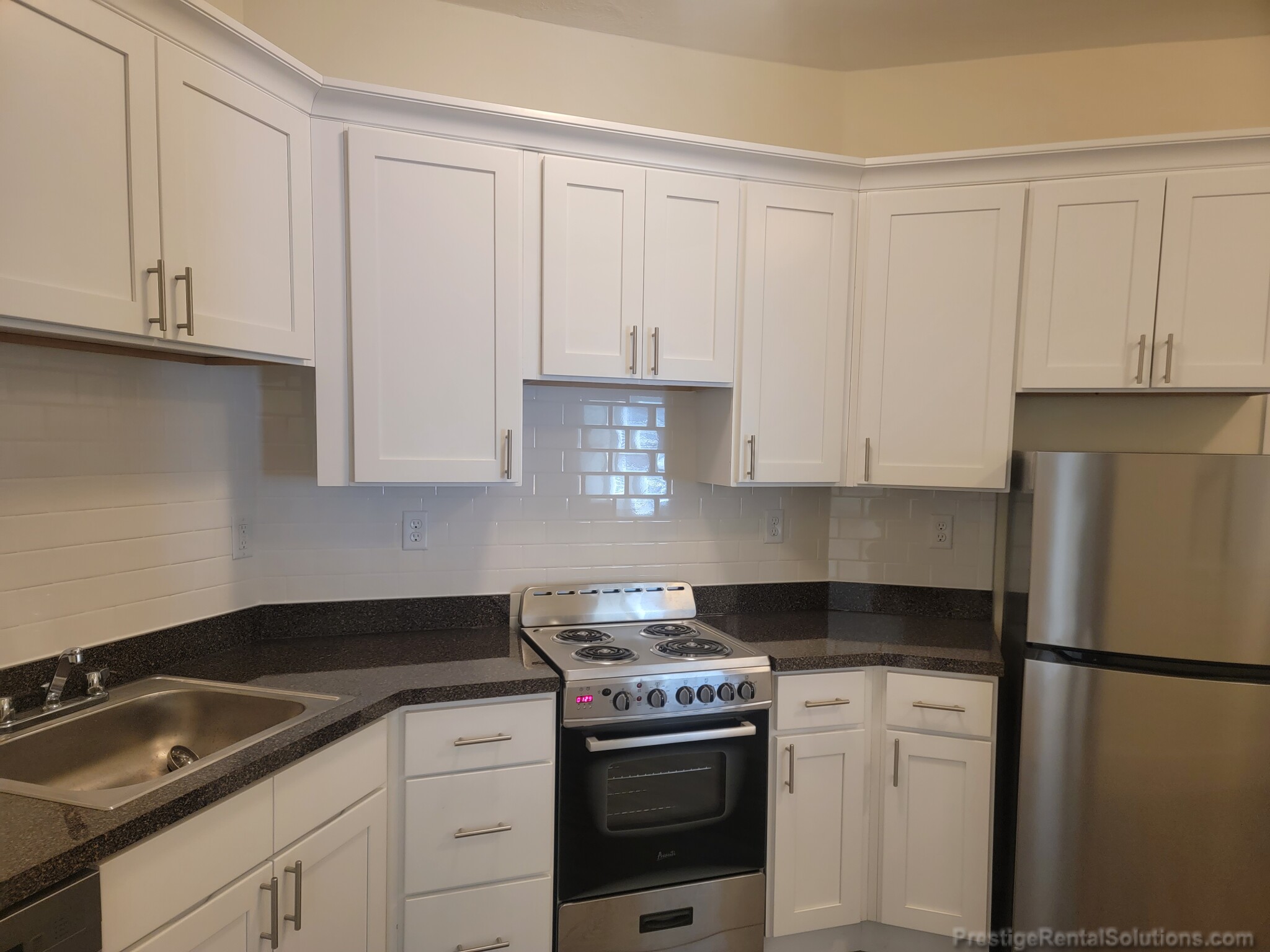 1595 Beacon St, Allston