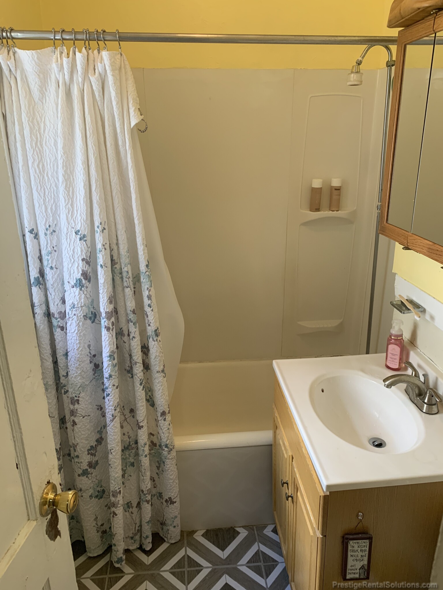 224 Kelton St, Allston