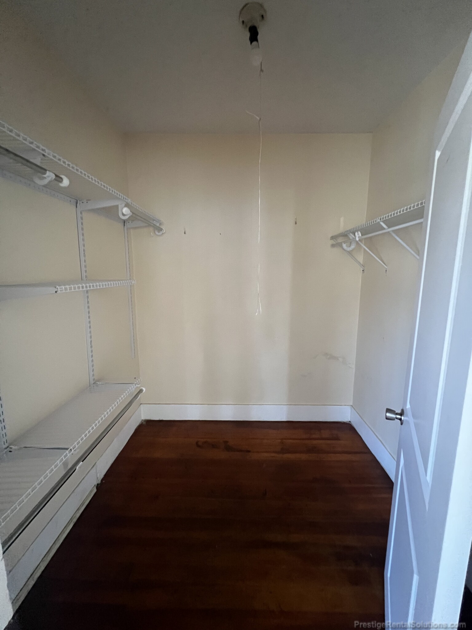 1122 River St, Hyde Park