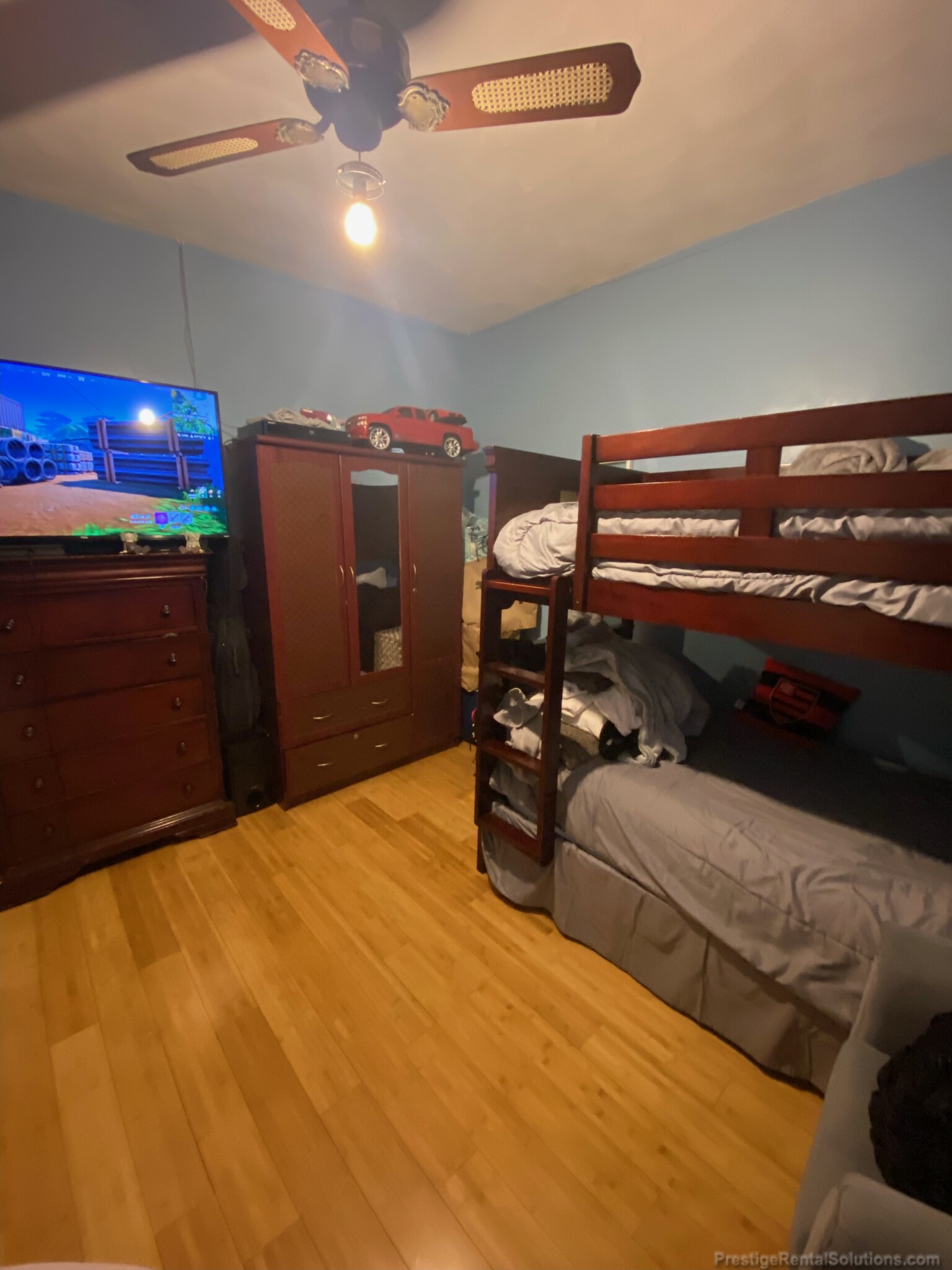 315 Sumner St, East Boston