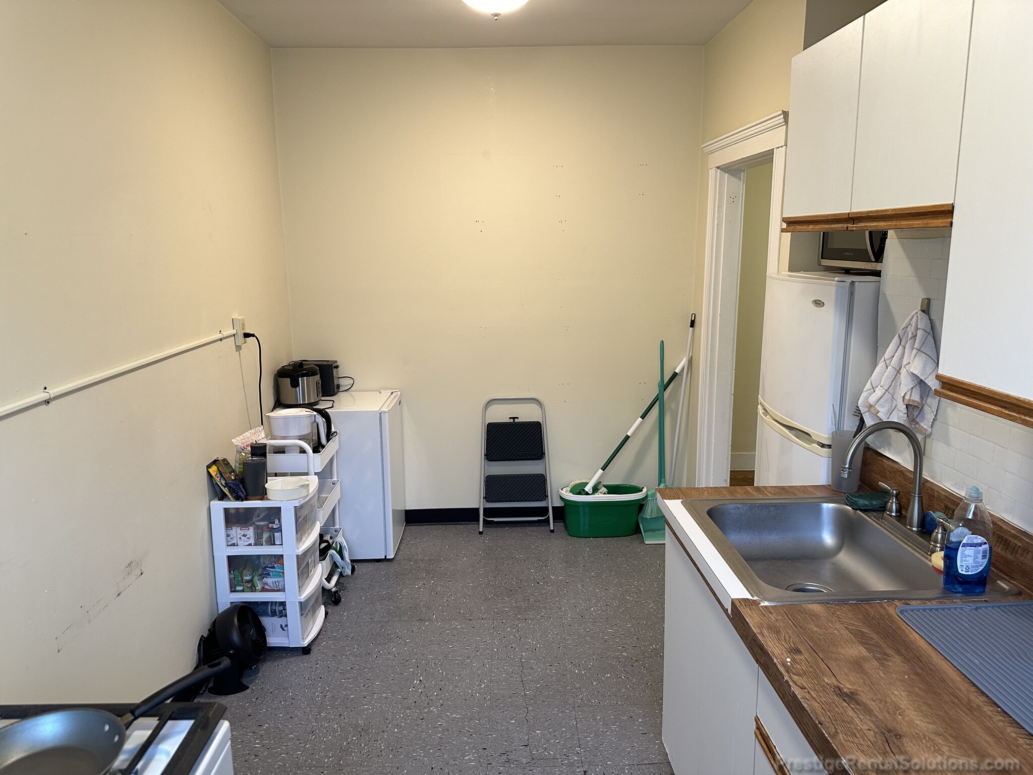 51 Linden St, Allston