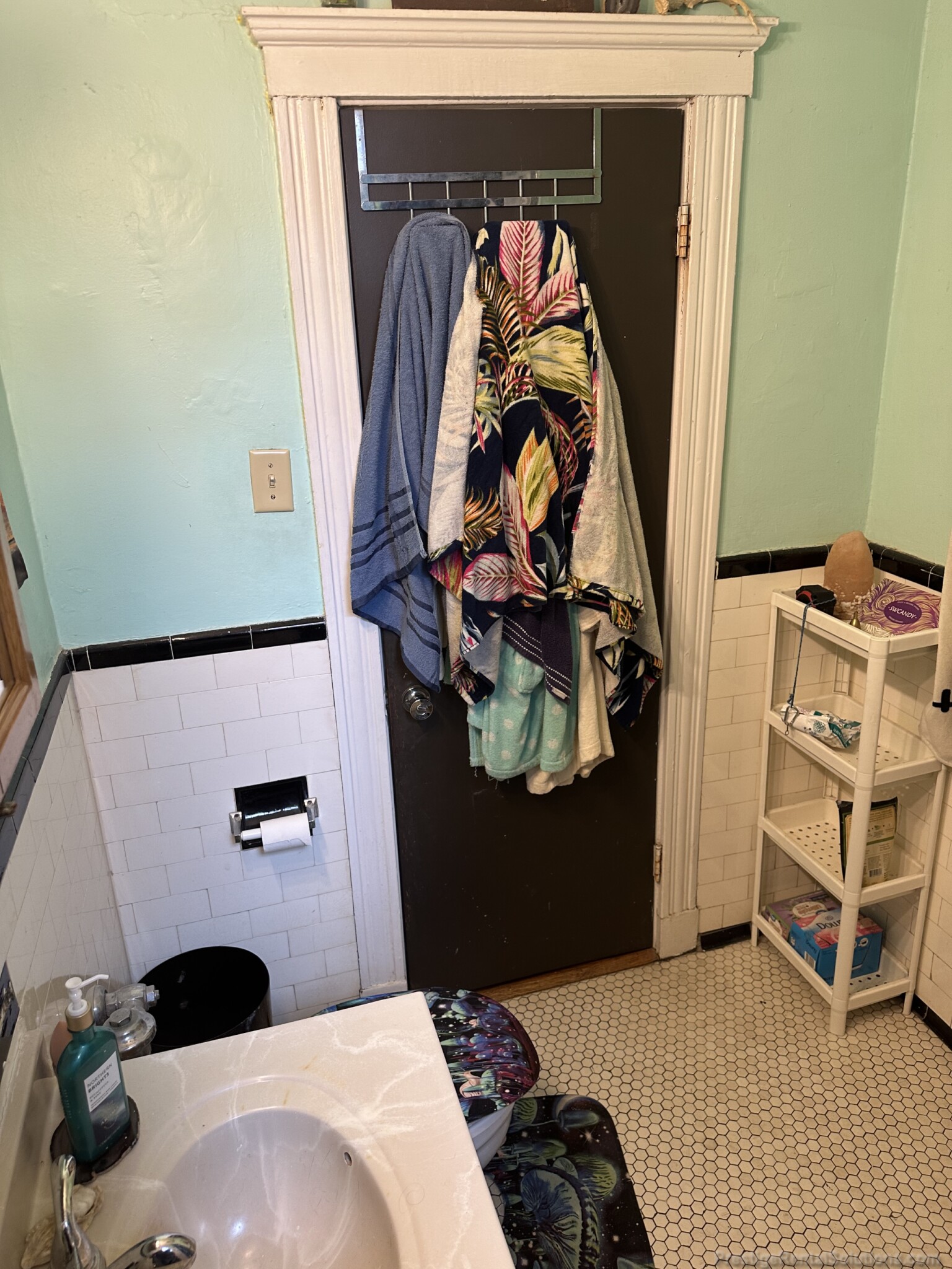 47 Linden St, Allston