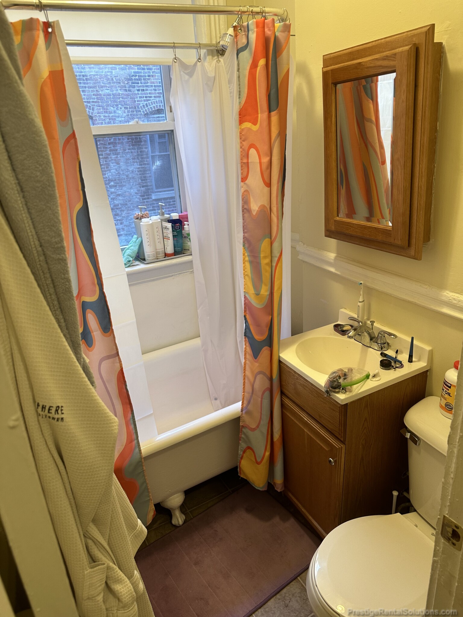 11 Royce Rd, Allston