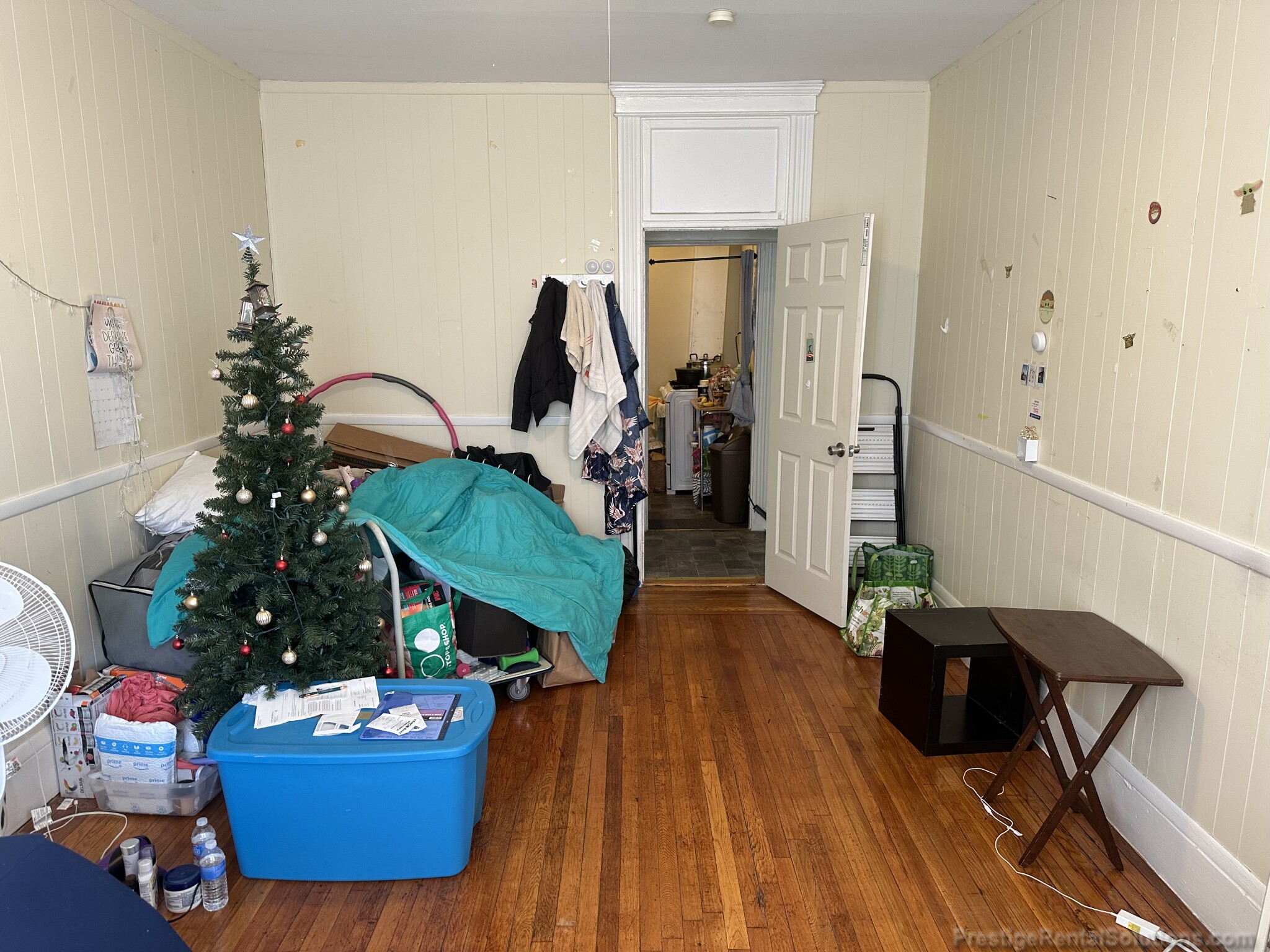 11 Royce Rd, Allston