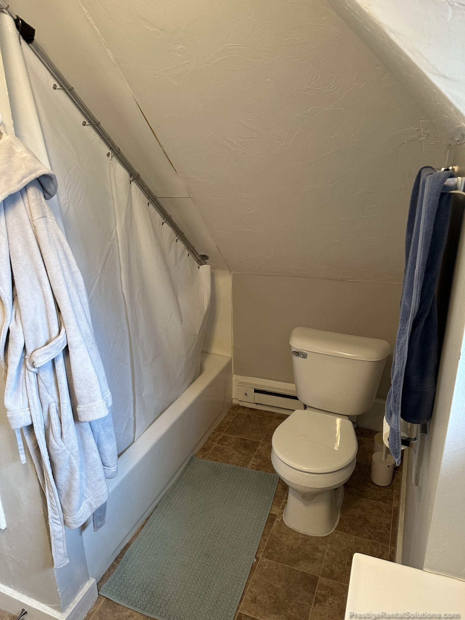 592 Cambridge St, Brighton