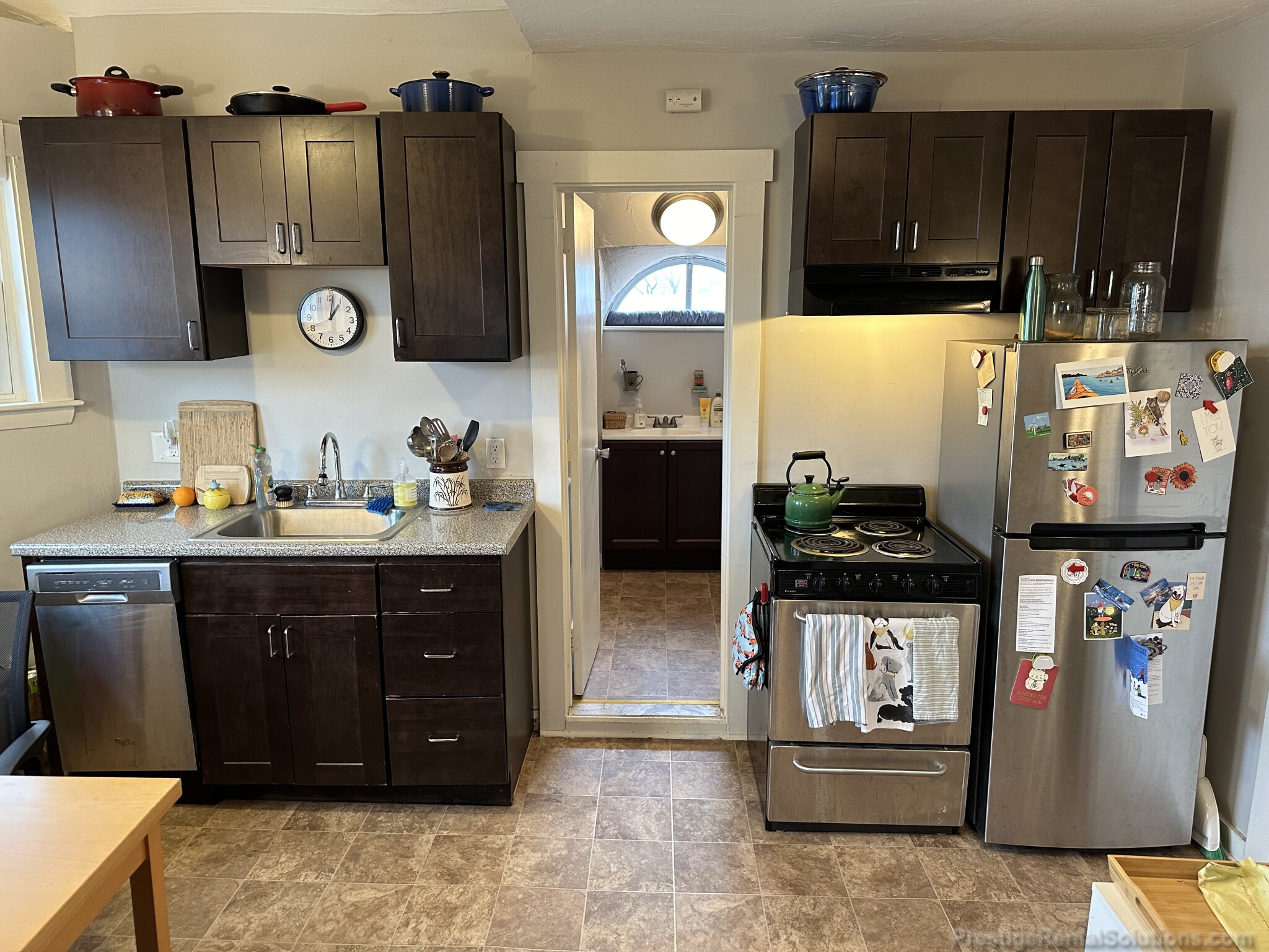 592 Cambridge St, Brighton