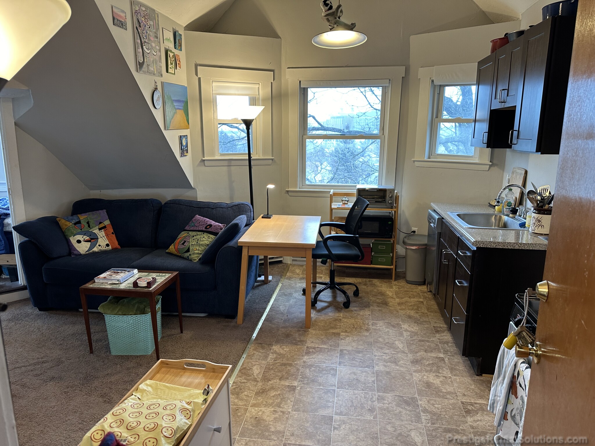 592 Cambridge St, Brighton