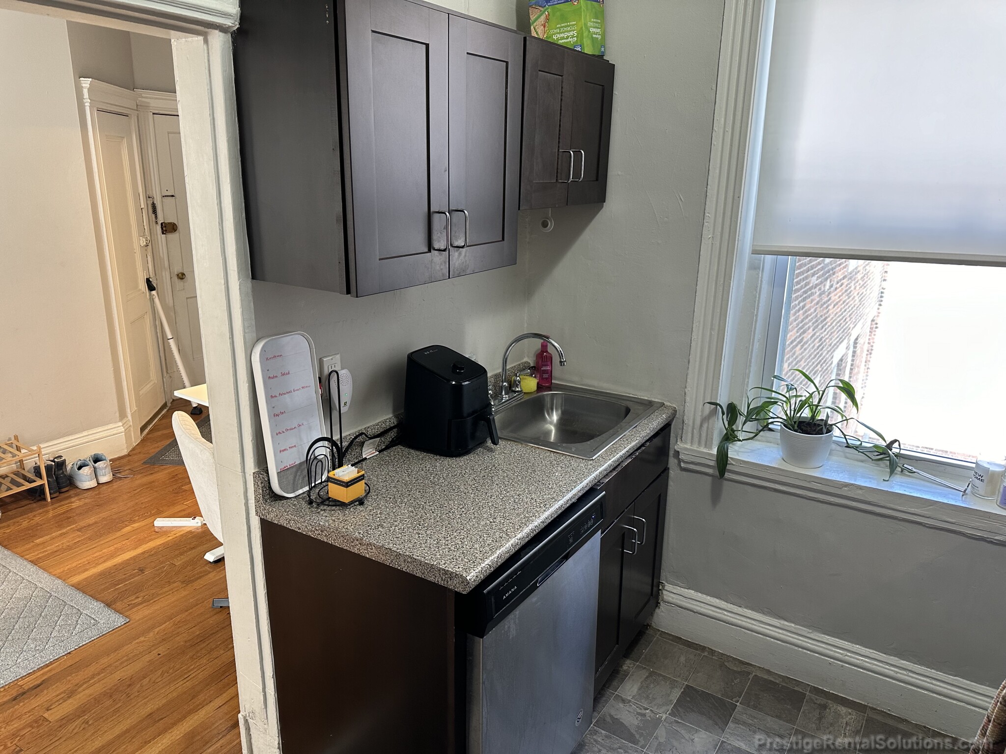 35 Gardner St, Allston