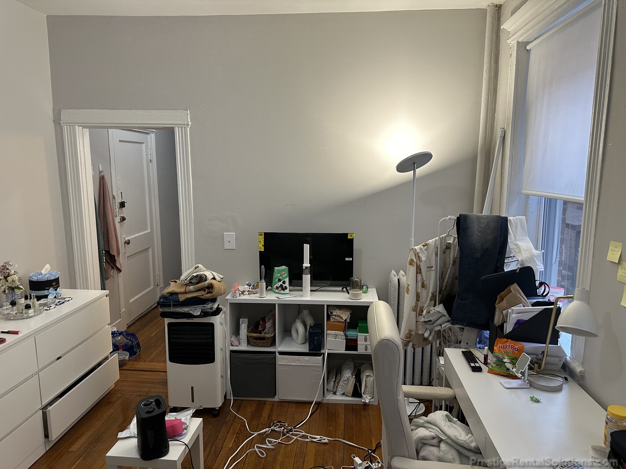 35 Gardner St, Allston