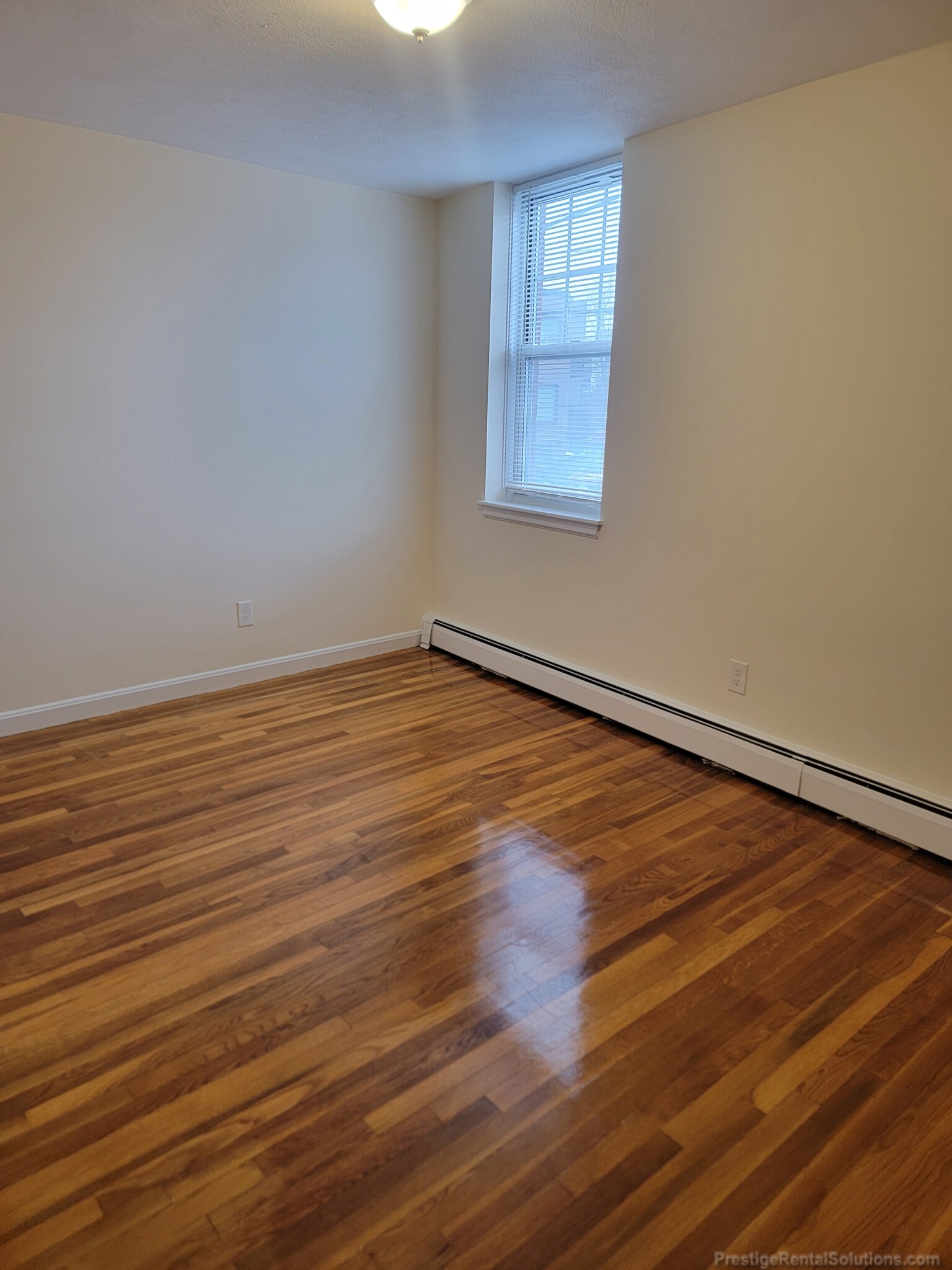 180 North Beacon St, Brighton