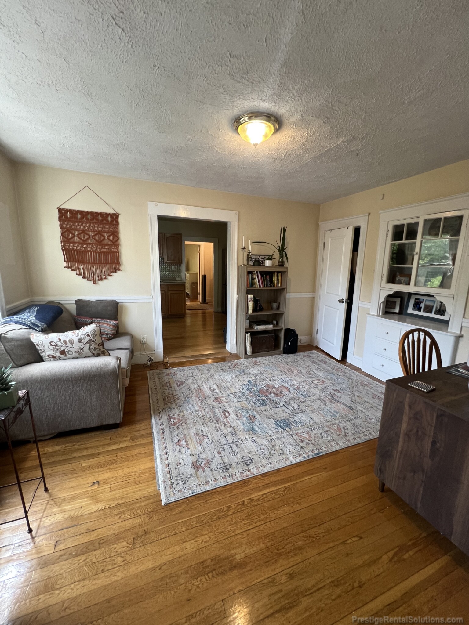 15 Lee St, Jamaica Plain