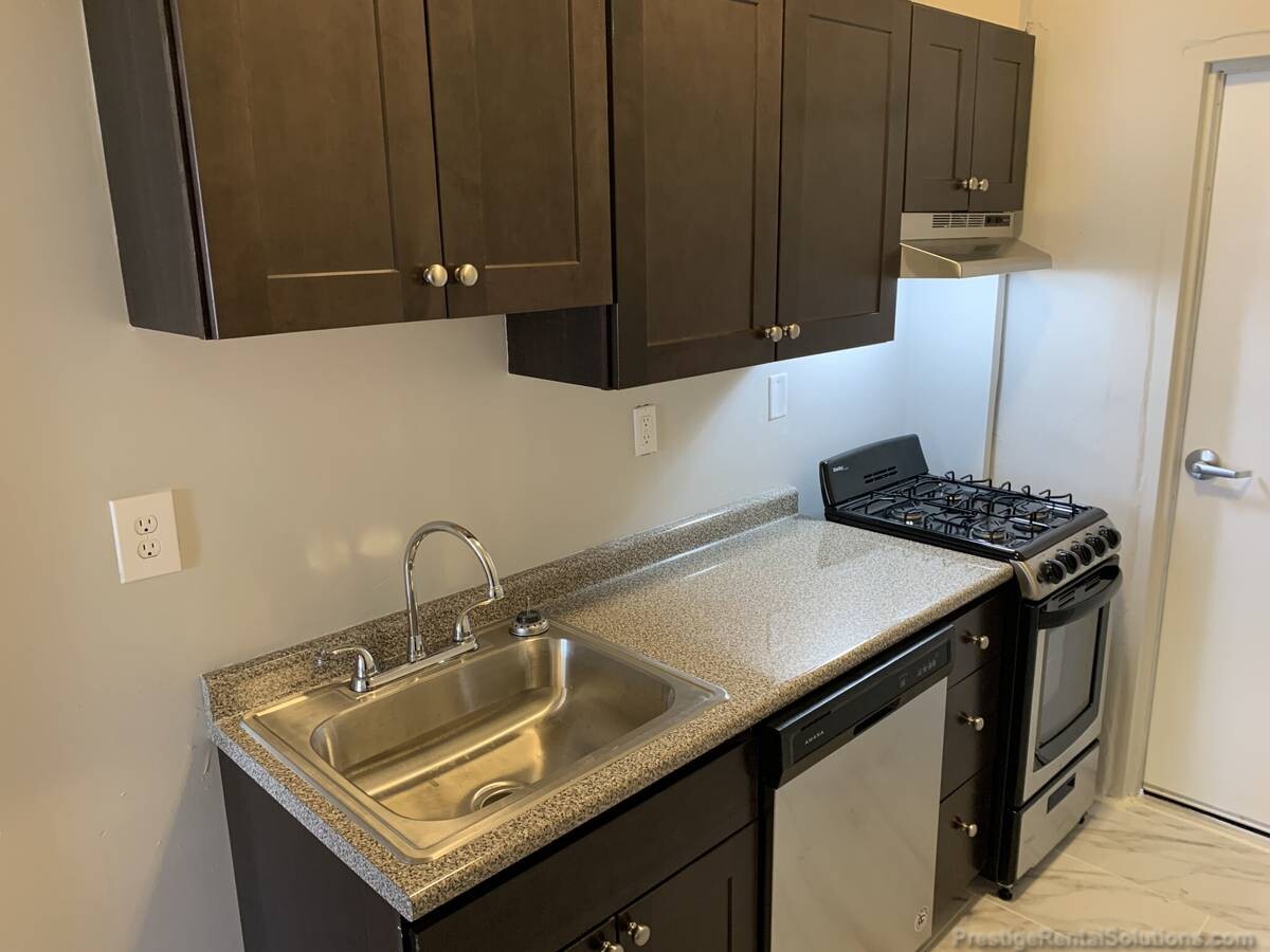 11 Royce Rd. - 1,995USD / month