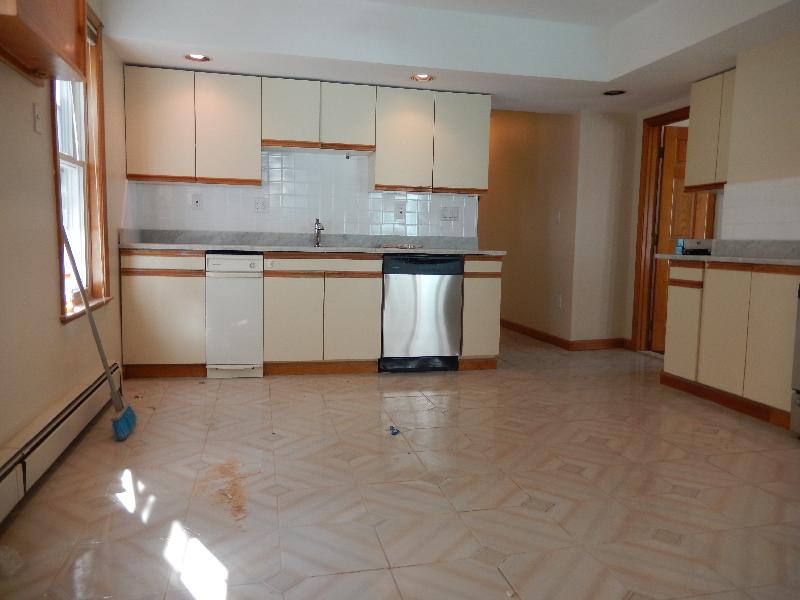 4 bed, 1 bath apartment for rent at 166 Leyden St Unit 1, East Boston — photo 10 of 14