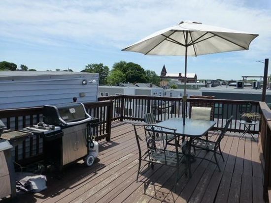 2 bed, 1 bath apartment for rent at 245 West Fifth St Unit 2, South Boston — photo 12 of 12