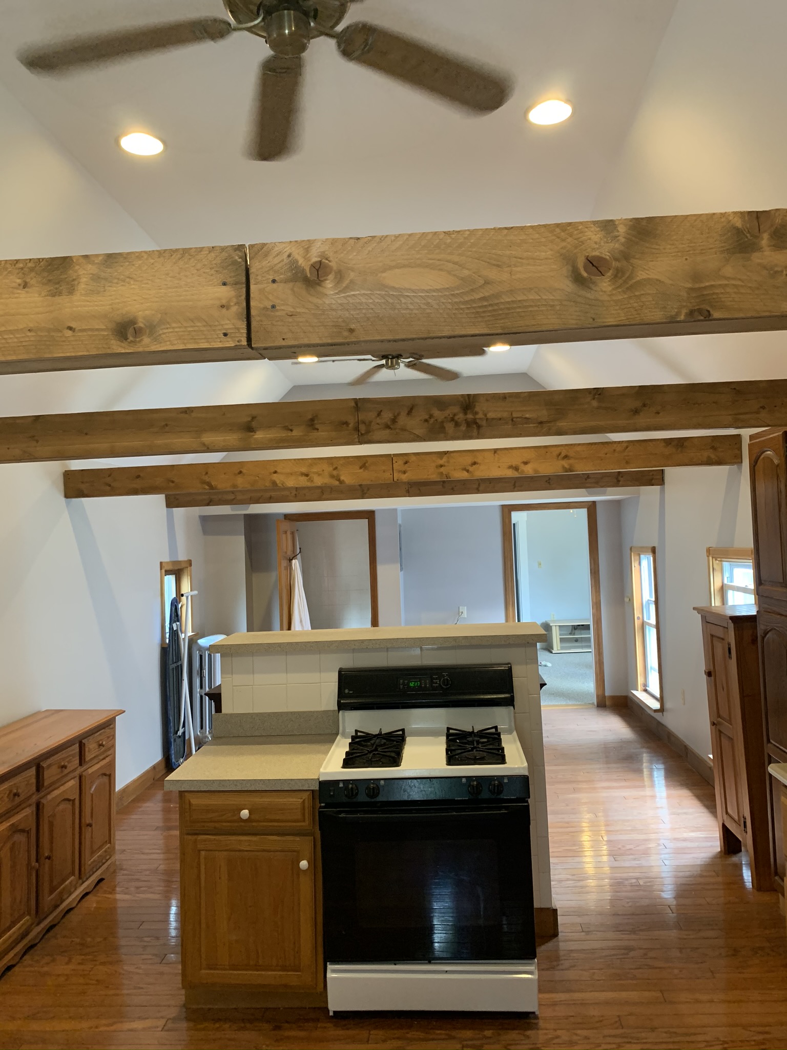 3 bed, 1 bath apartment for rent at 18 Webster St Unit 2, East Somerville — photo 2 of 19