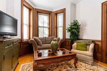 1609 Tremont St, Mission Hill