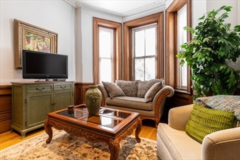 1609 Tremont St, Mission Hill