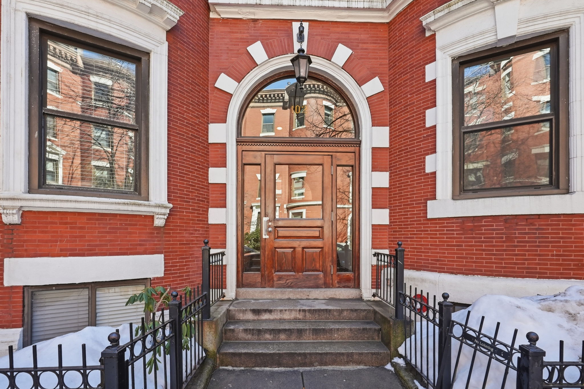 Photos of apartment on Beacon St.,Boston MA 02115