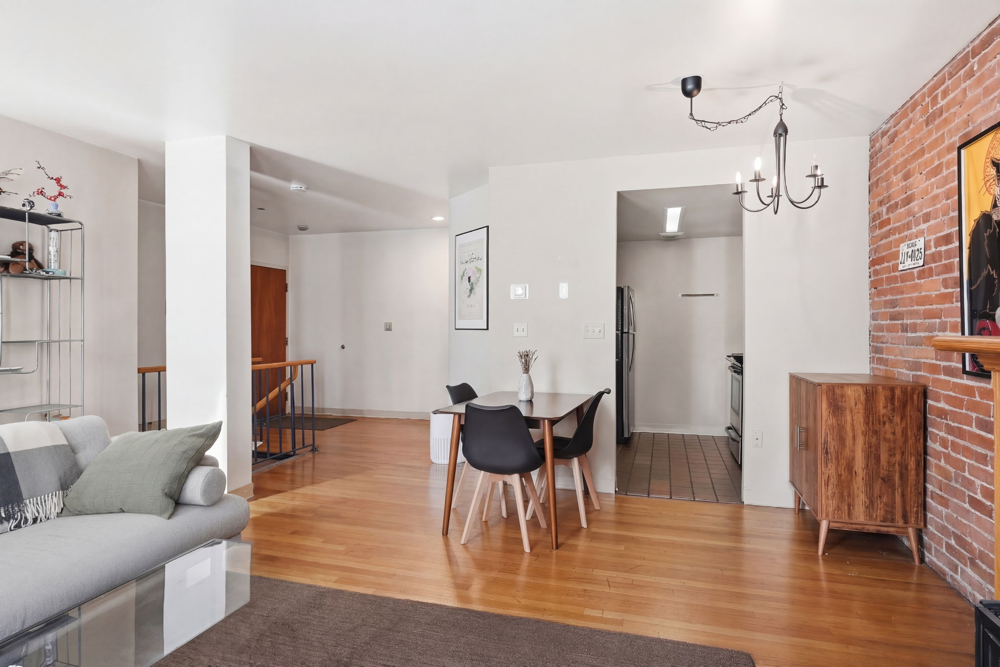 Photos of apartment on Gainsborough St.,Boston MA 02115