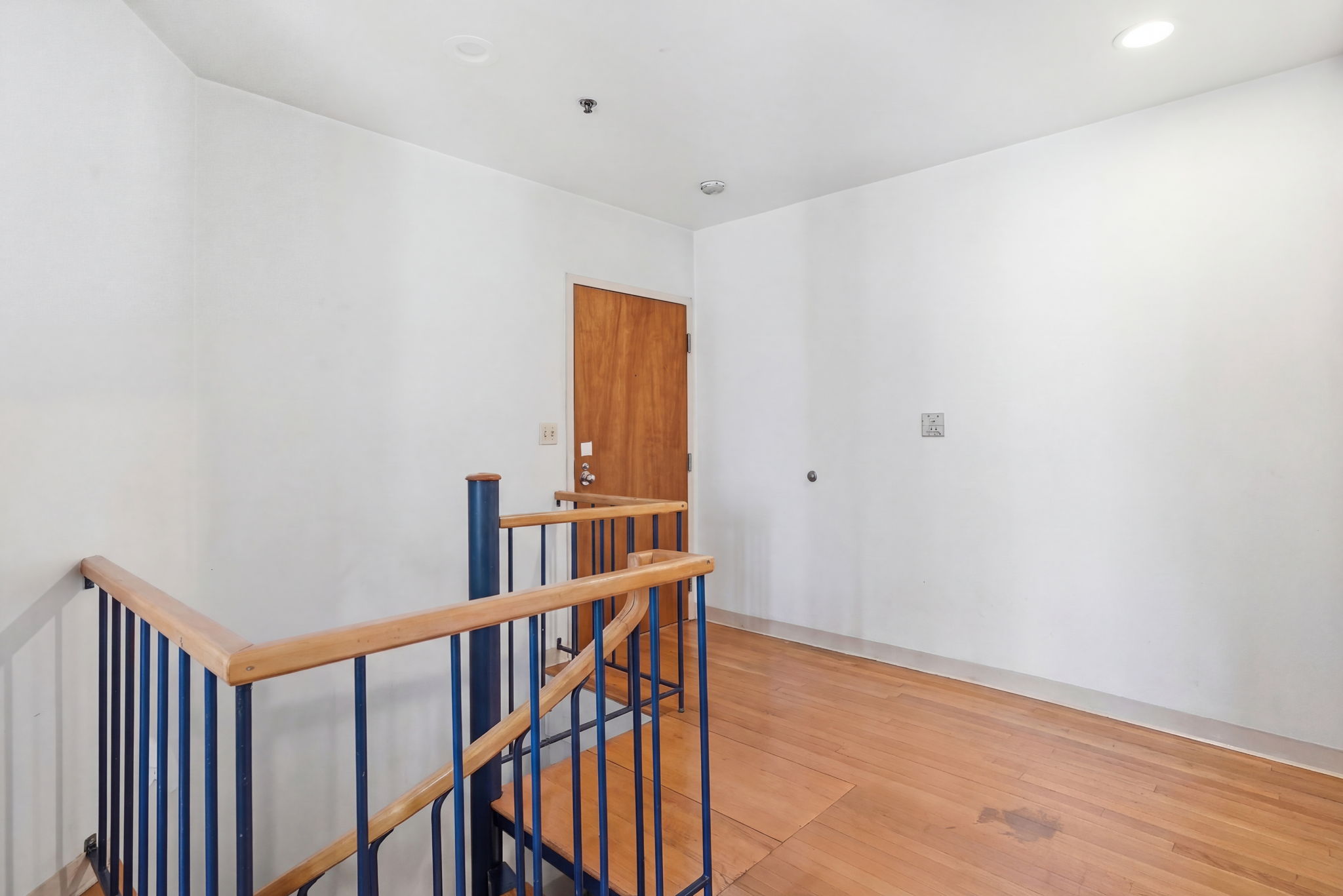 Photos of apartment on Gainsborough St.,Boston MA 02115