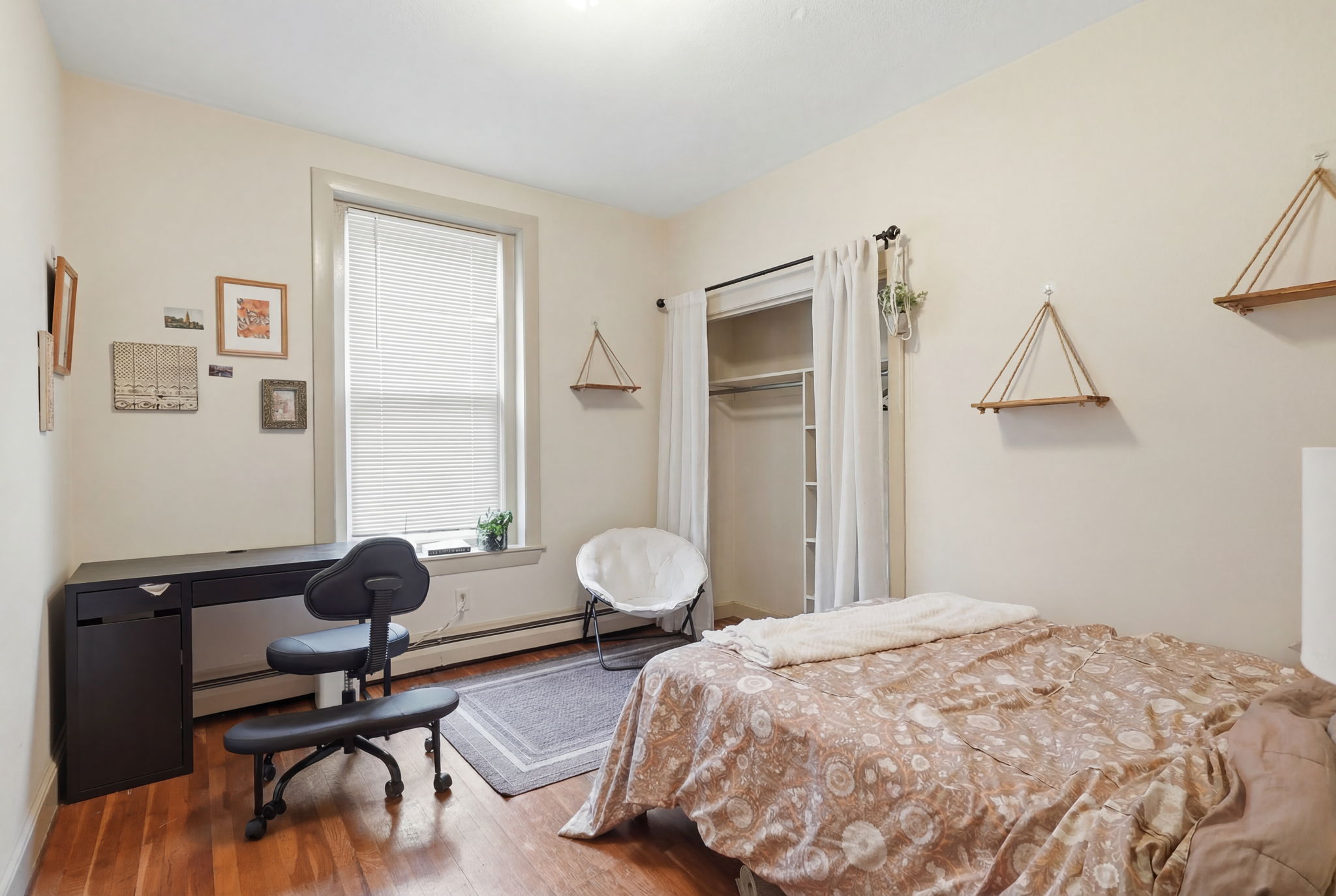 Photos of apartment on Tremont St.,Boston MA 02120