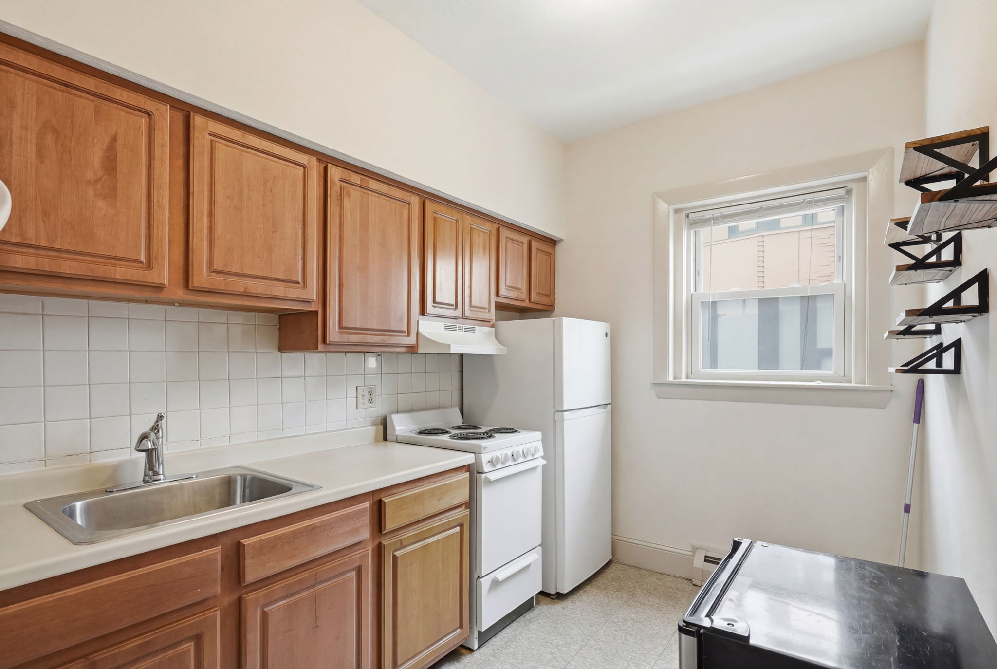 Photos of apartment on Tremont St.,Boston MA 02120