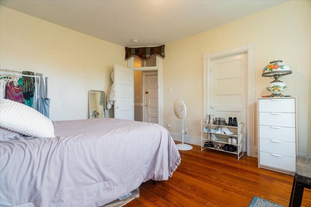 Photo 7 of 862 Huntington Ave. Unit 2
