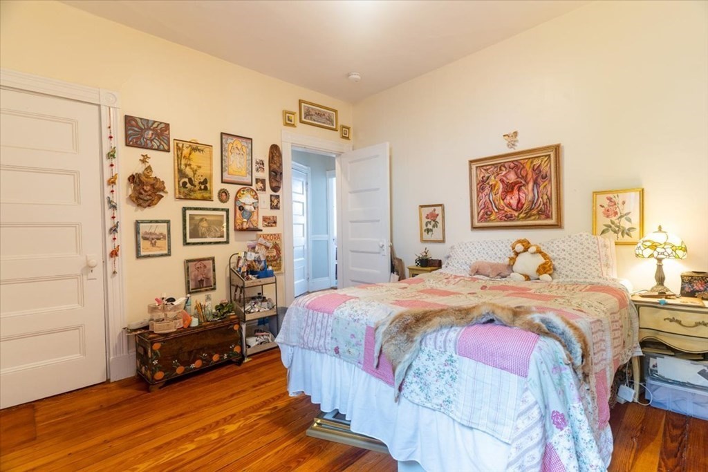 Photo 10 of 862 Huntington Ave. Unit 2