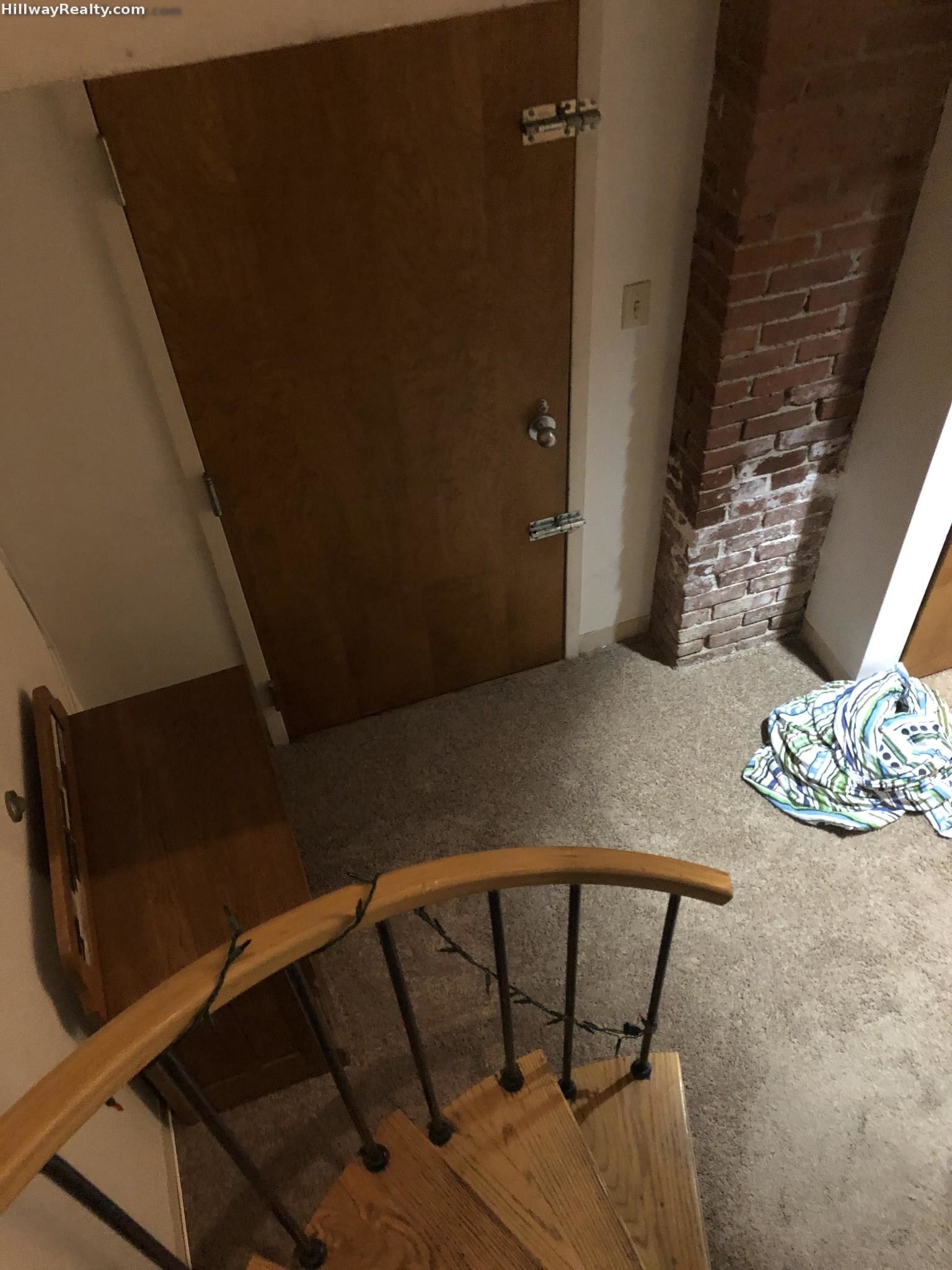 103 Gainsborough St, Fenway