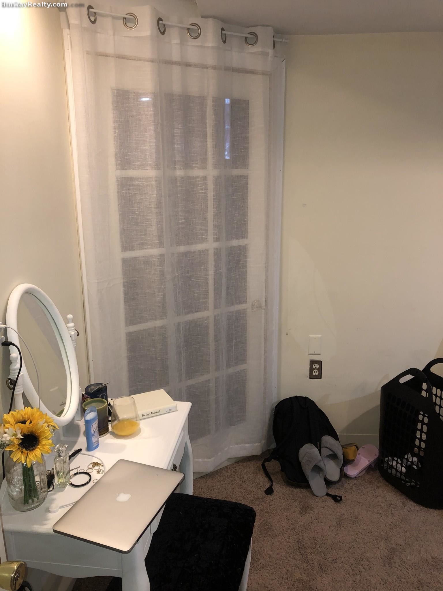 103 Gainsborough St, Fenway