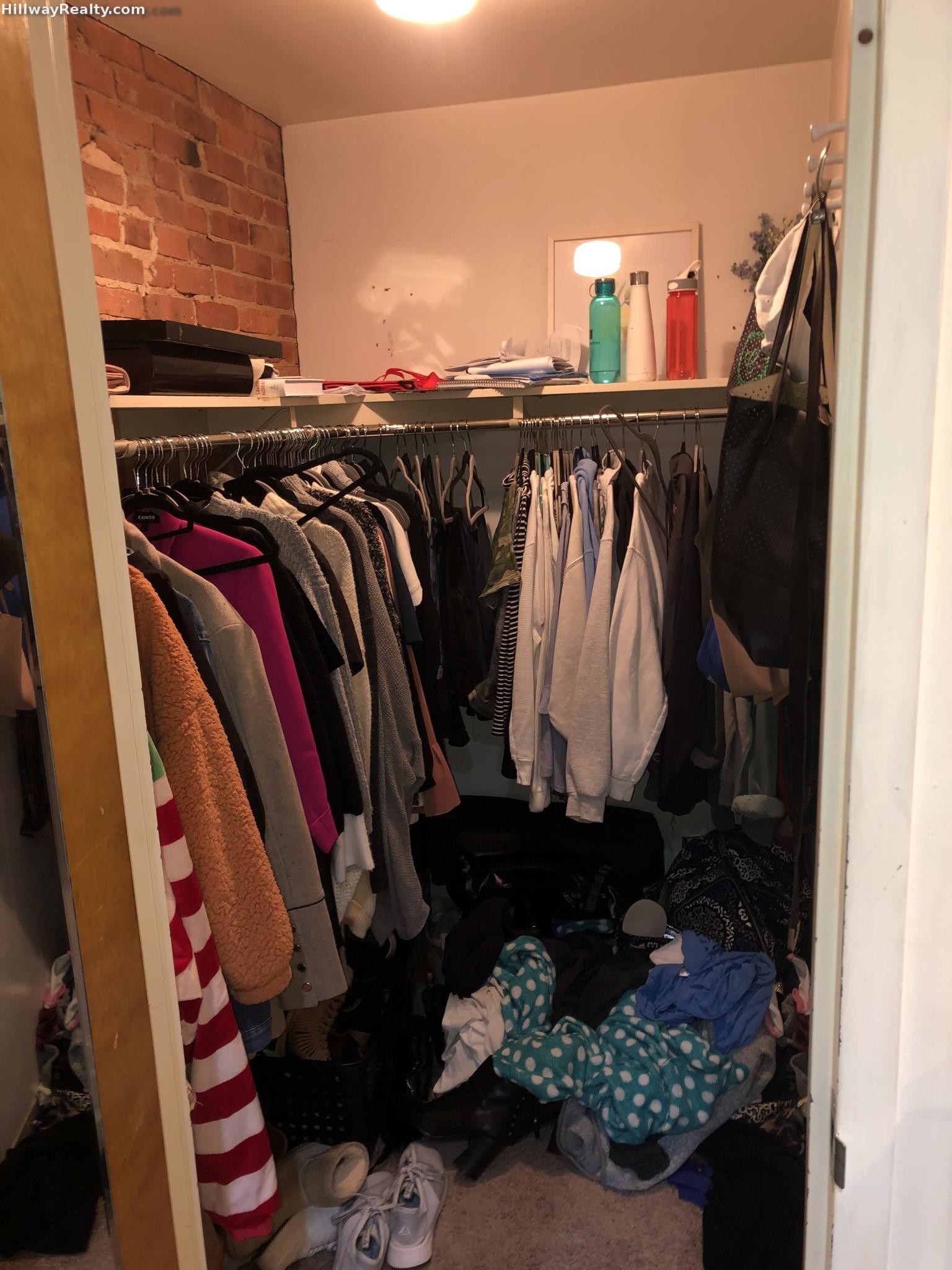 103 Gainsborough St, Fenway