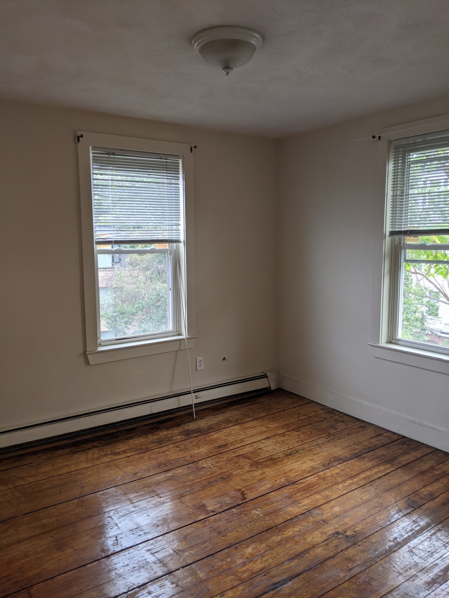 8 Burney St, Mission Hill