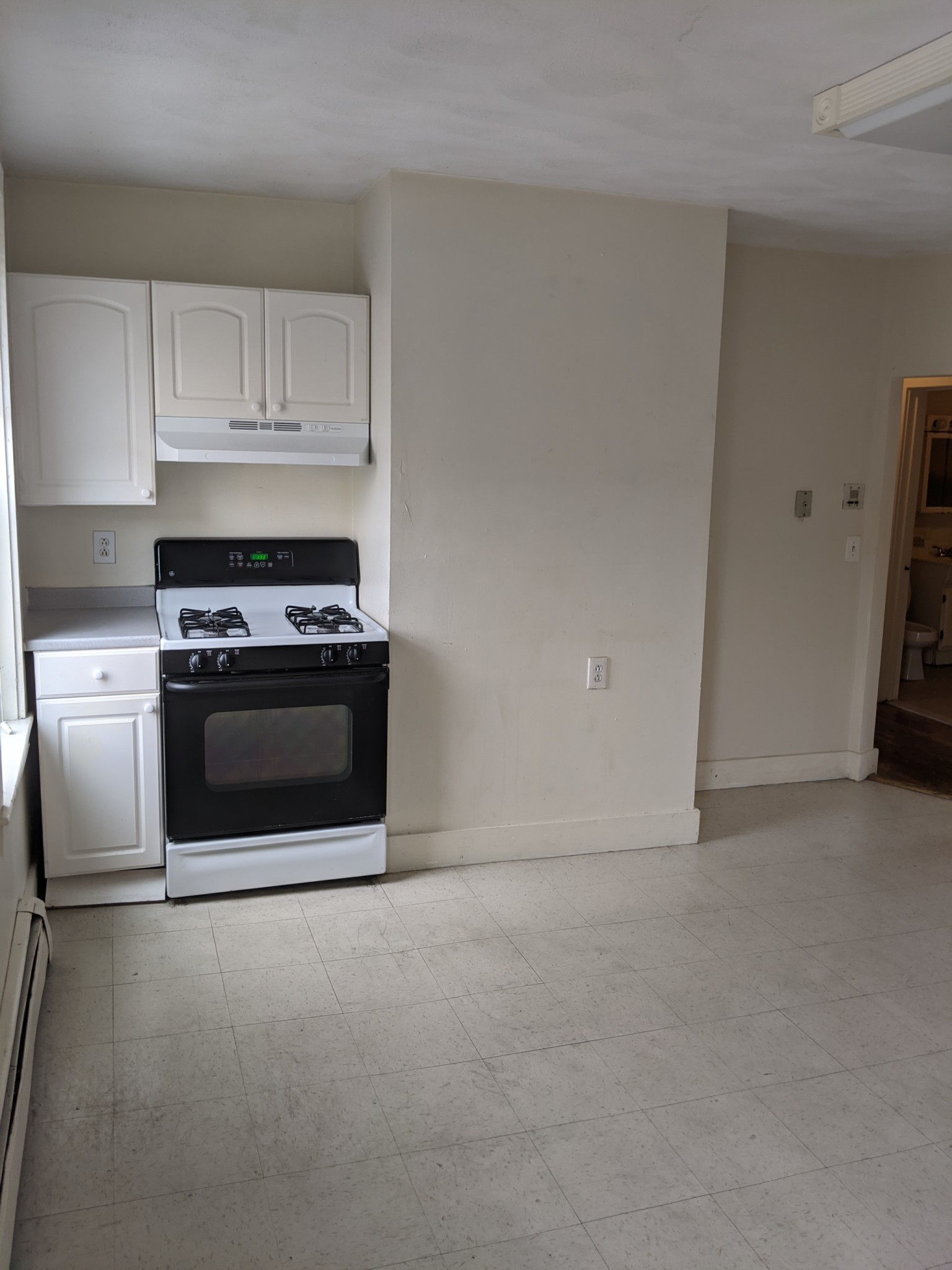 8 Burney St, Mission Hill