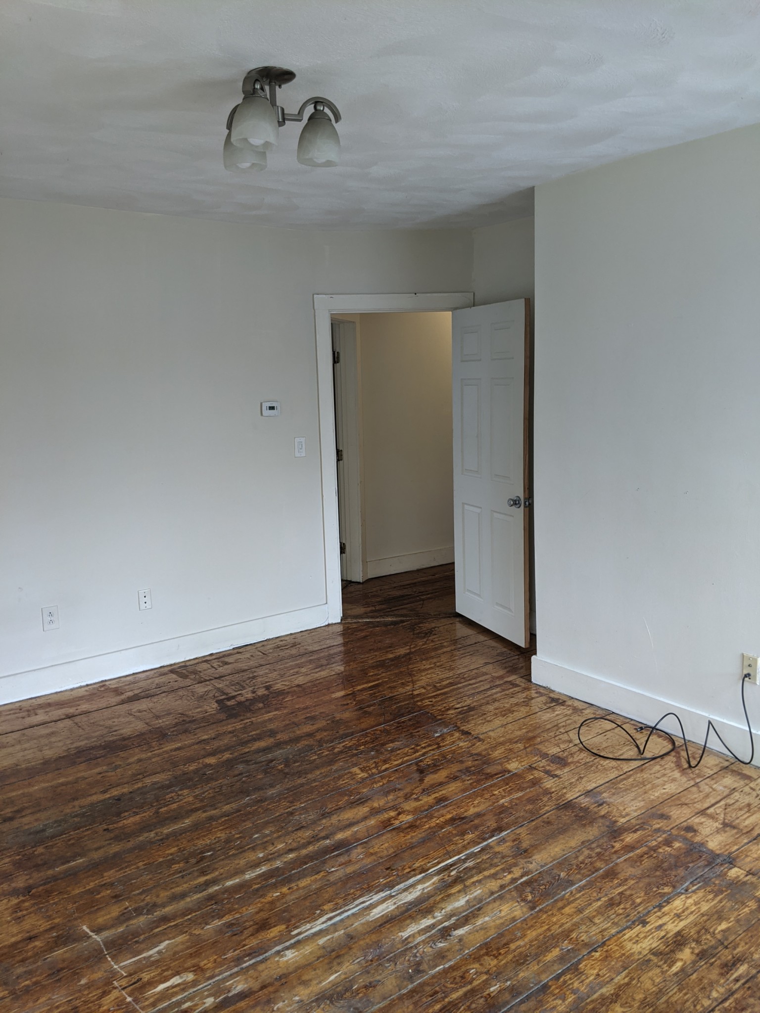 8 Burney St, Mission Hill