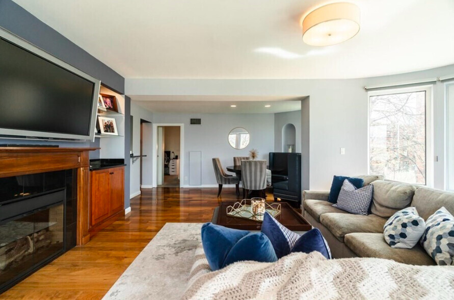 492 Beacon St, Back Bay