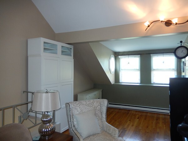 227 3rd St, South Boston