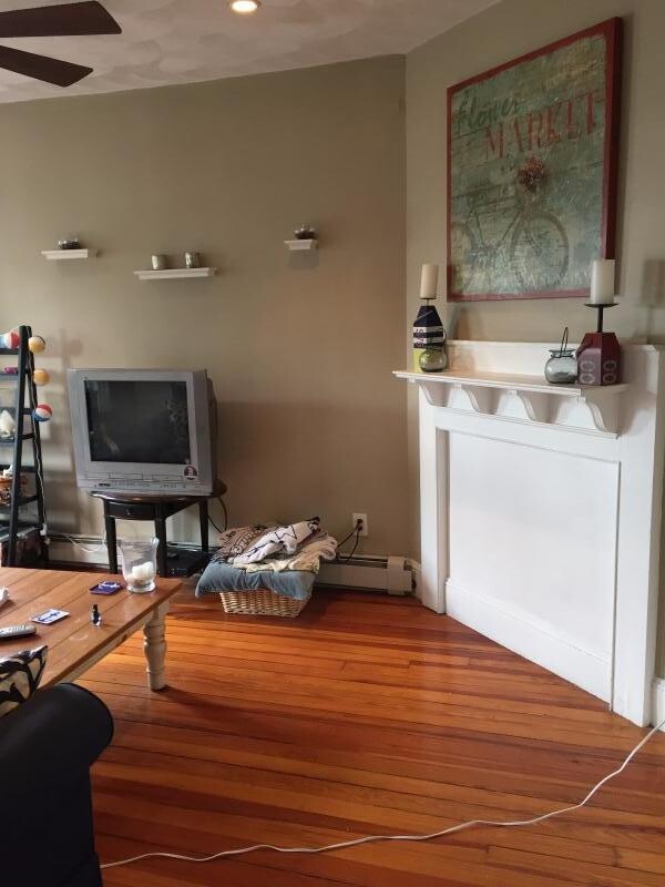 9 Hatch St, South Boston